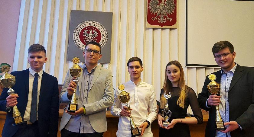 „Kasper” króluje w Olimpiadzie Wiedzy o Prawach Człowieka