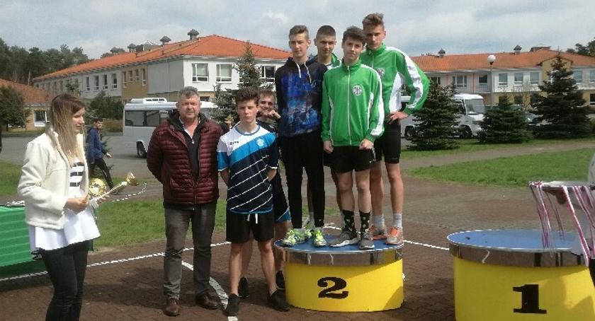 „Srebro” w Wojewódzkich Biegach Przełajowych