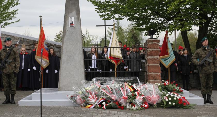 Zbliża się okres uroczystości patriotycznych