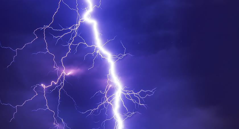 Uwaga, mogą wystąpić burze z opadami deszczu