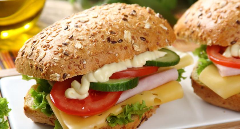 Dzisiaj światowy Dzień Hamburgera!