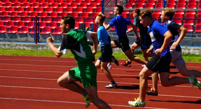 Grad medali na wojewódzkich zawodach lekkoatletycznych  w Świeciu!