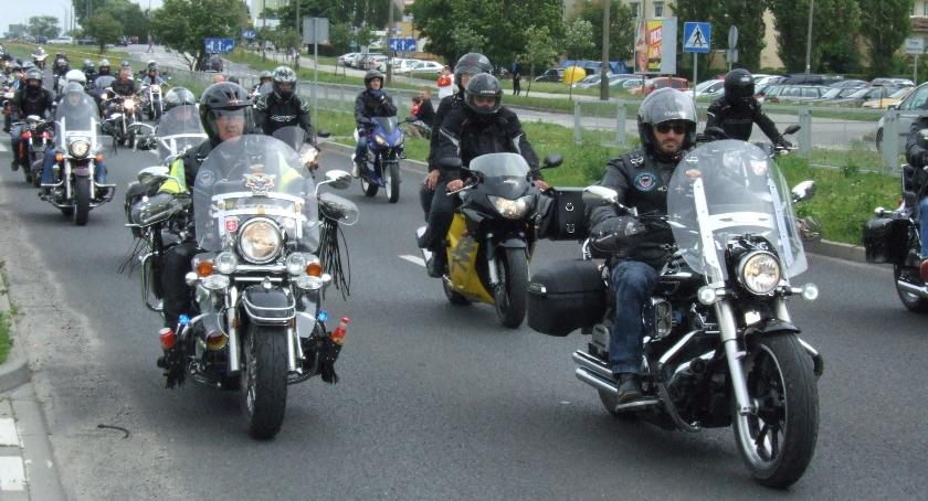 Kilkaset maszyn przejedzie ulicami miasta