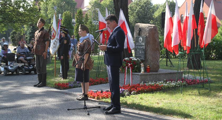 W 74. rocznicę wybuchu Powstania Warszawskiego
