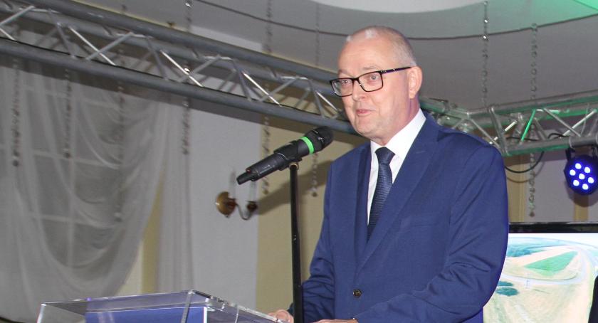 Wojciech Piniewski odpowiedział Radzikowskiemu