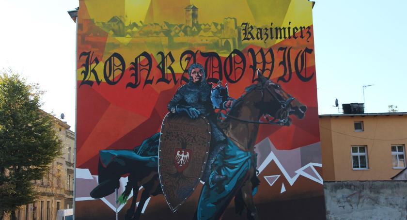 Mural z Konradowicem już gotowy