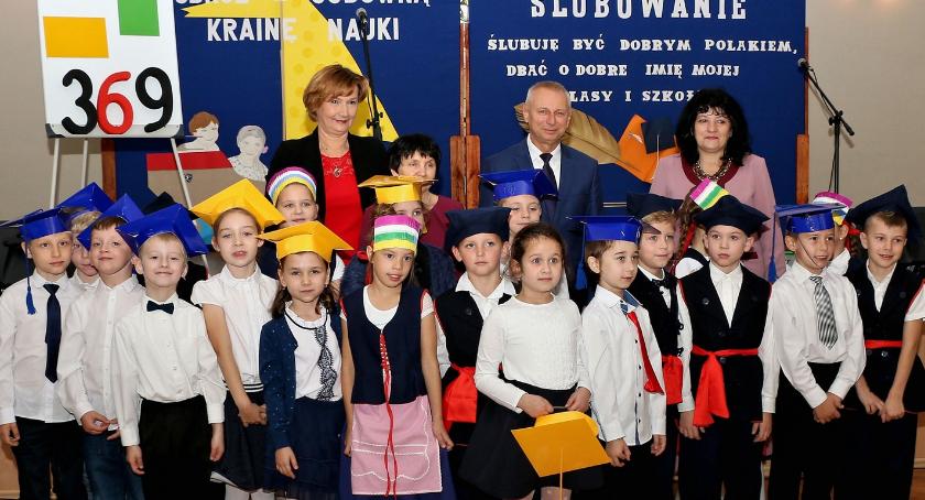 Pasowanie pierwszaków w SP 1