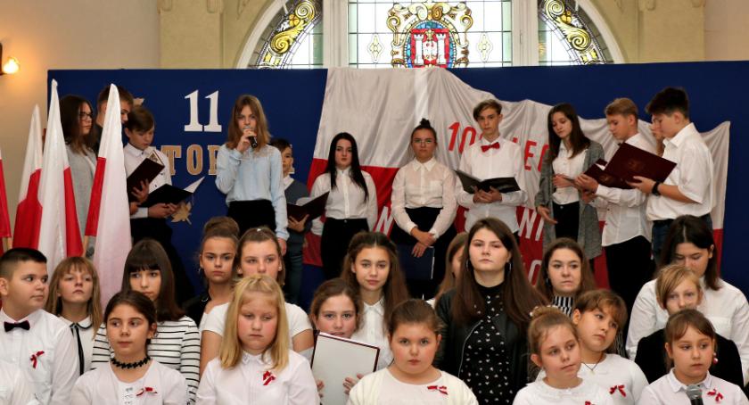 Apel z okazji 100. rocznicy Odzyskania Niepodległości przez Polskę w SP1