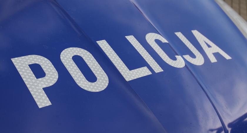 Nie dość, że jechał kompletnie pijany, to jeszcze przewoził dziecko