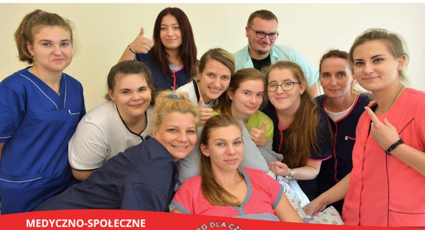 Medyk zaprasza na interdyscyplinarny warsztat z symulatorem odczuć starczych