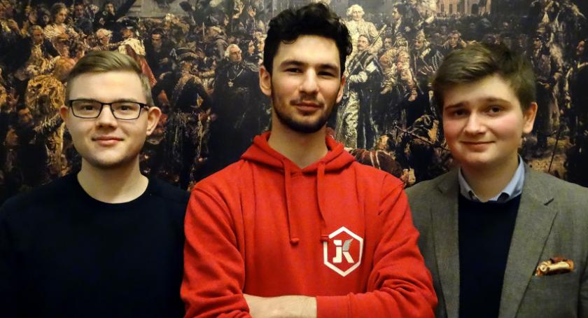 Kolejny sukces uczniów klas społeczno-prawnych z Kaspra