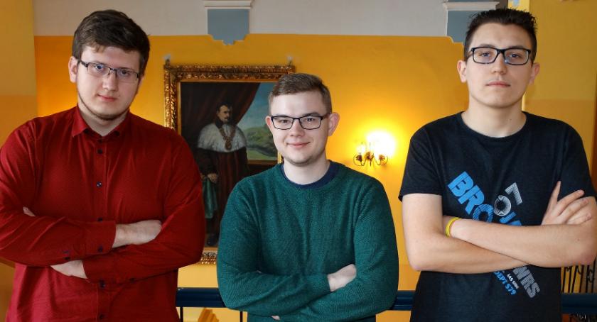 Dużo wiedzą o Polsce i świecie współczesnym
