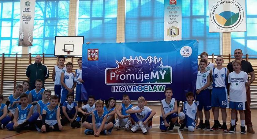 Koszykarska młodzież wznawia rozgrywki