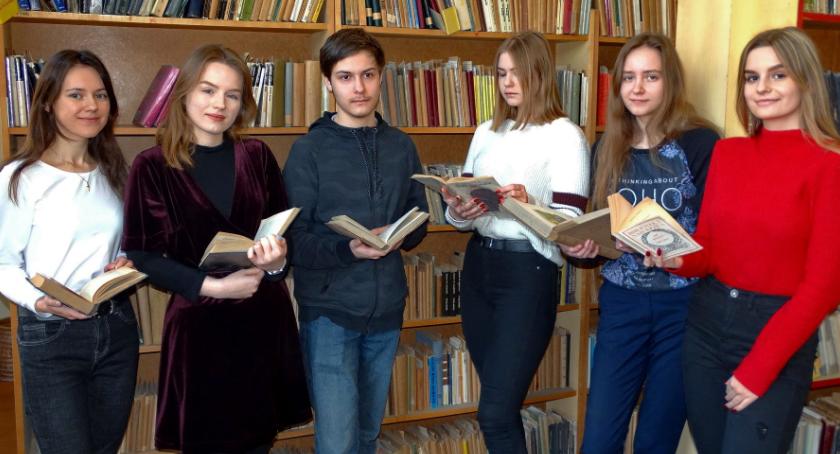 Polonistyczny sukces szóstki kasprowiczan