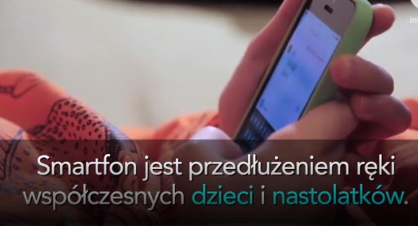 Internet i media społecznościowe nie zastąpią prawdziwych relacji