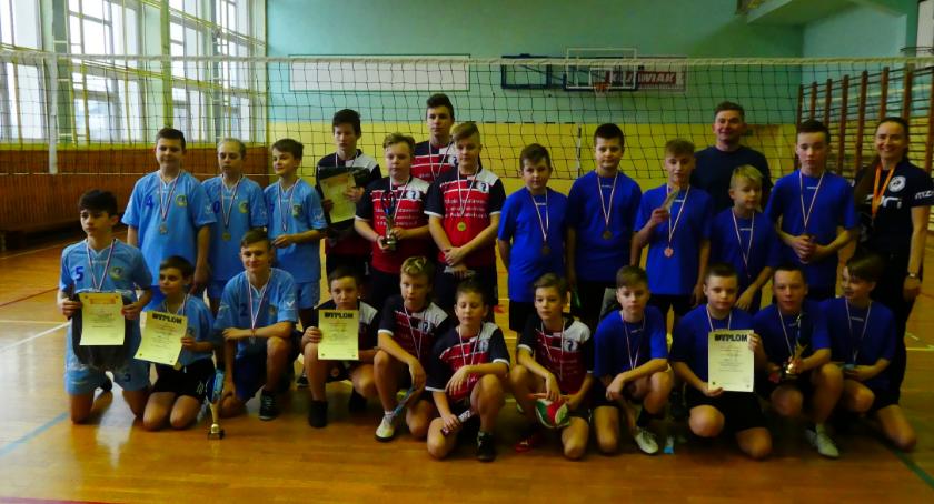 SP Polanowice najlepsze w mini-siatkówce chłopców!