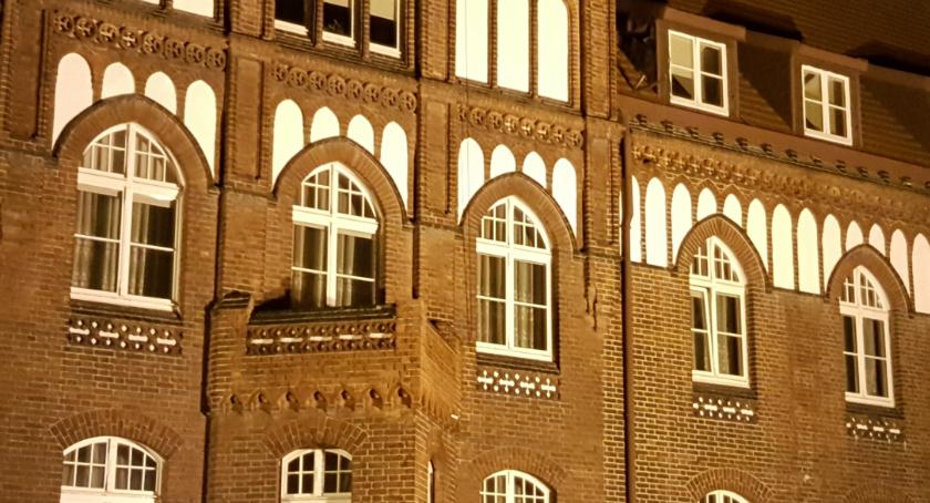 Kolejne oświadczenie na oświadczenie