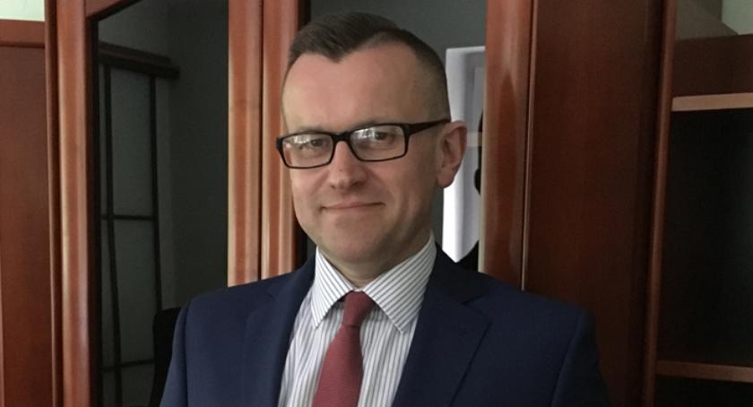 Powiatowe samochody o ministerialnym standardzie