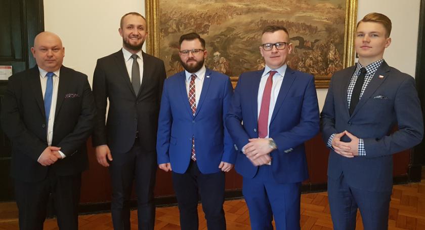Konferencja prasowa radnych PiS
