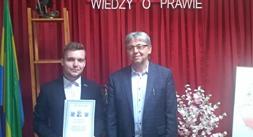 O prawie wie naprawdę sporo