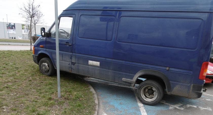 Mistrzowie parkowania w akcji