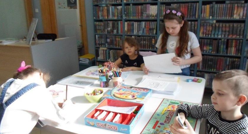Biblioteczny kalejdoskop gier