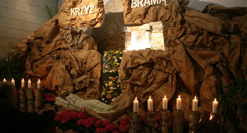 Jak w tym roku 2019 wyglądają Groby Pańskie w inowrocławskich kościołach.