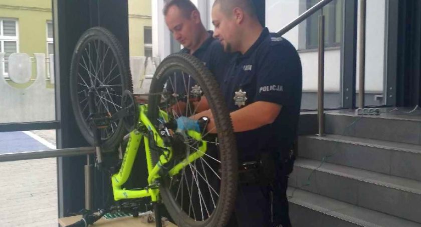 Policja z Inowrocławia znakowała rowery