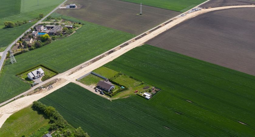 Co słychać na budowie łącznika?