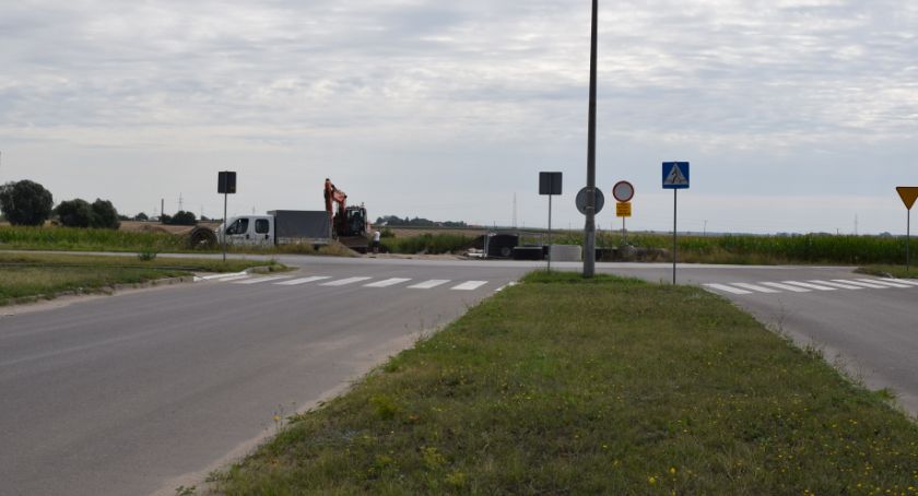 Zmiana organizacji ruchu przy skrzyżowaniu ul. Szymborskiej z ul. Miechowicką