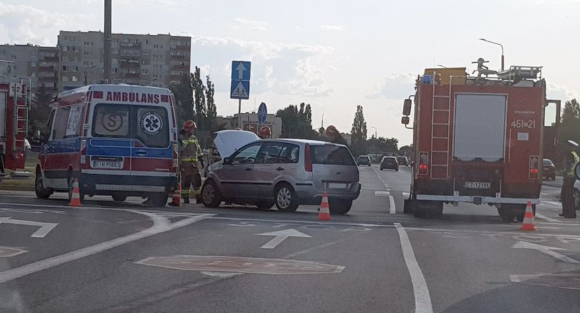 Kolizja na rąbińskim skrzyżowaniu