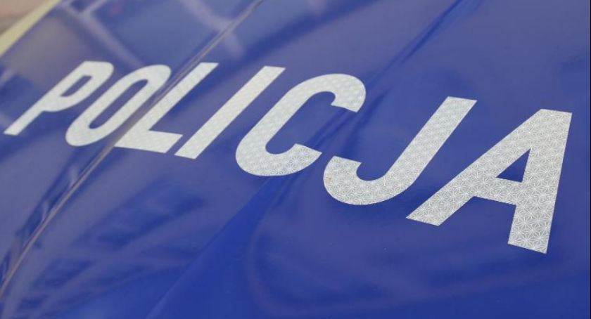 Wypadek w Inowrocławiu, policjanci zatrzymali sprawcy prawo jazdy 