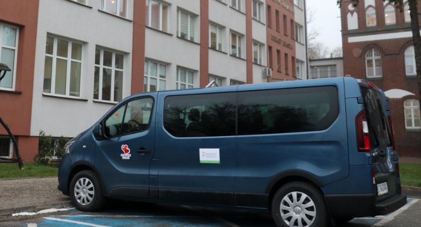 Dom Pomocy Społecznej w Tarnówku ma nowy samochód