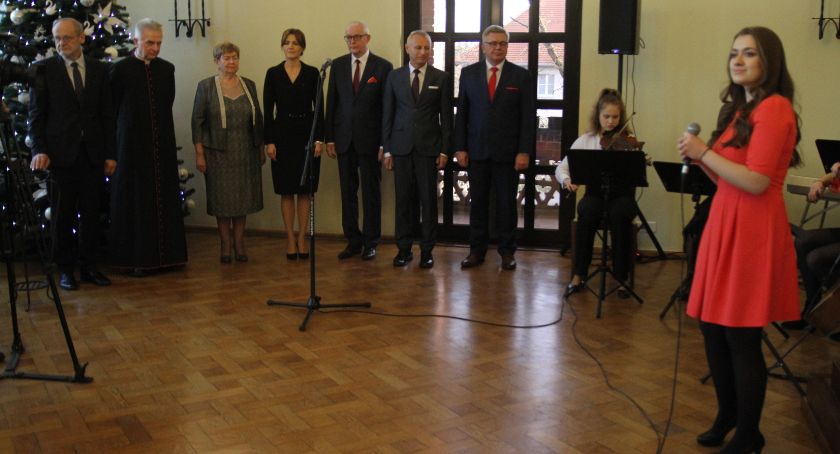 Rozpoczęły się doroczne spotkania świąteczno-noworoczne w ratuszu