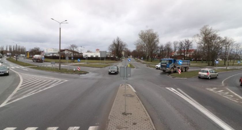 Skrzyżowanie będzie jeszcze przejezdne