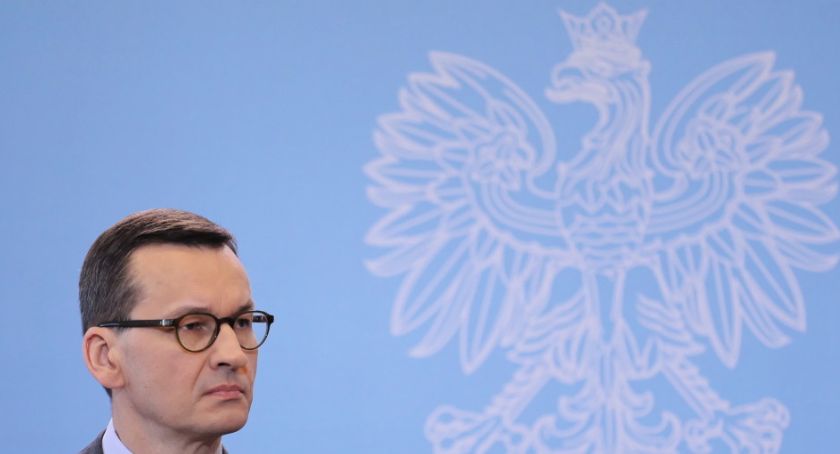 Premier apeluje o korzystanie ze sprawdzonych, rządowych źródeł informacji