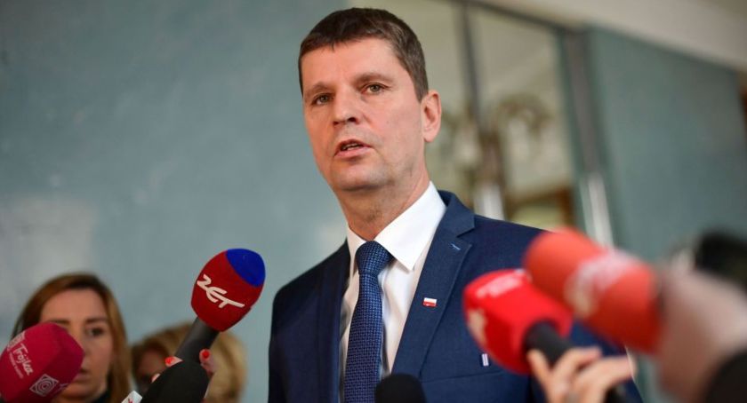 Piontkowski dla Interii: być może nie będzie powrotu do szkół przed wakacjami