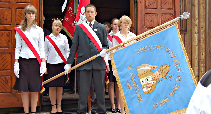Nasze ślady JP2 - nadanie imienia G Naruszewo, maj 2006 rok