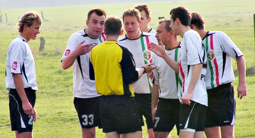 RetroPiłka - kwiecień 2005 - Tęcza 34 Płońsk