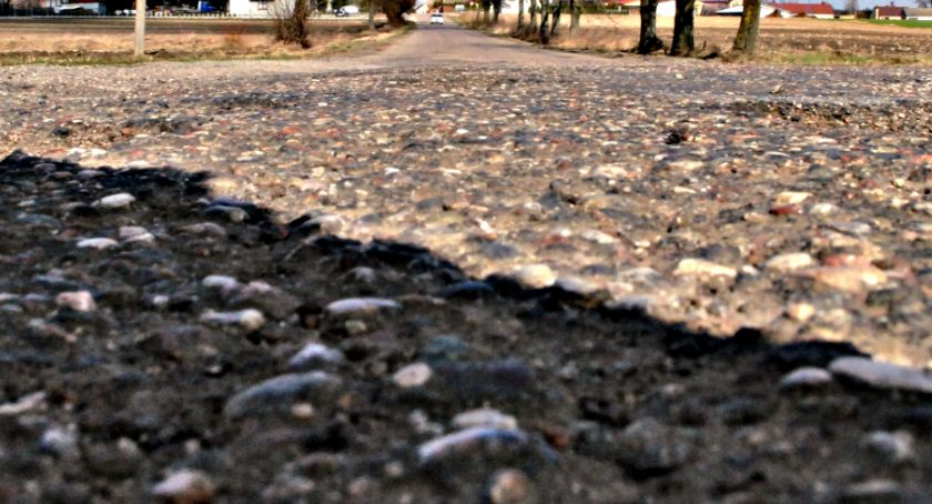 Umowa na przebudowę trzech dróg podpisana