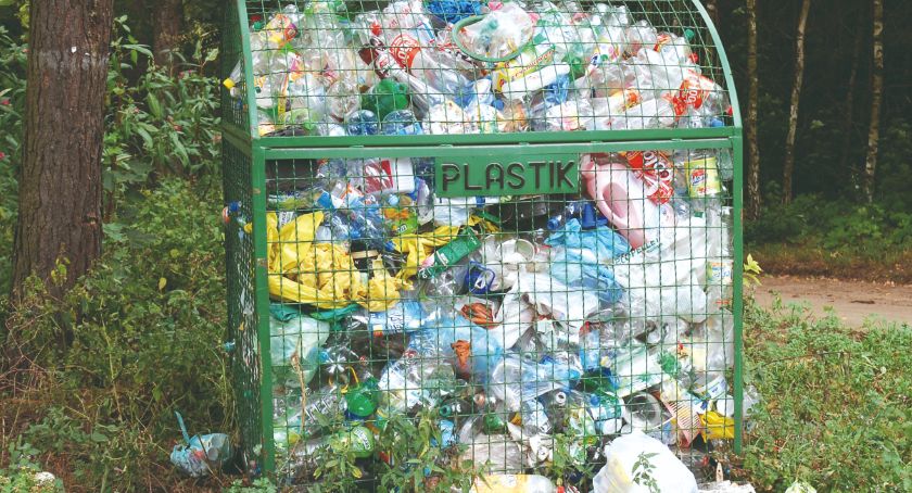 146 pouczeń po kontroli segregacji śmieci w gminie Sochocin