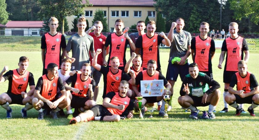 Sona Nowe Miasto klubowym mistrzem powiatu