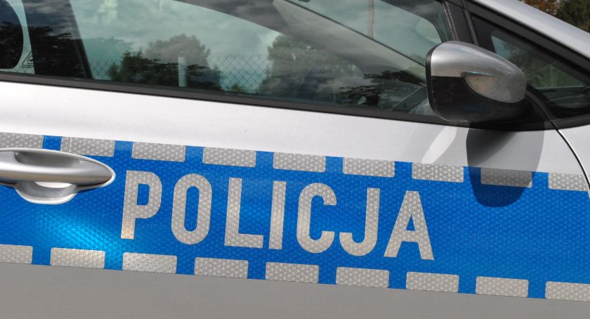 Nietrzeźwy siedemnastolatek i ponad setka w zabudowanym