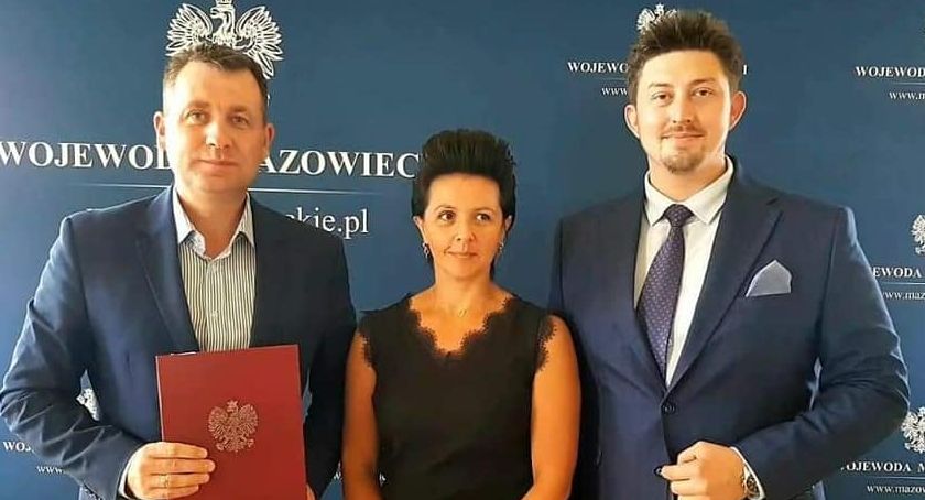 Blisko milion złotych na powiatowe drogi - umowa podpisana