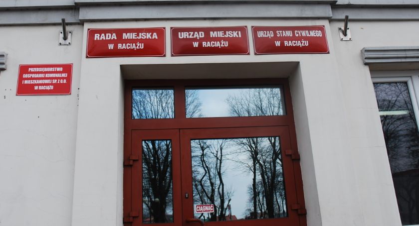 Fałszywy alarm bombowy - ratusz w Raciążu już funkcjonuje