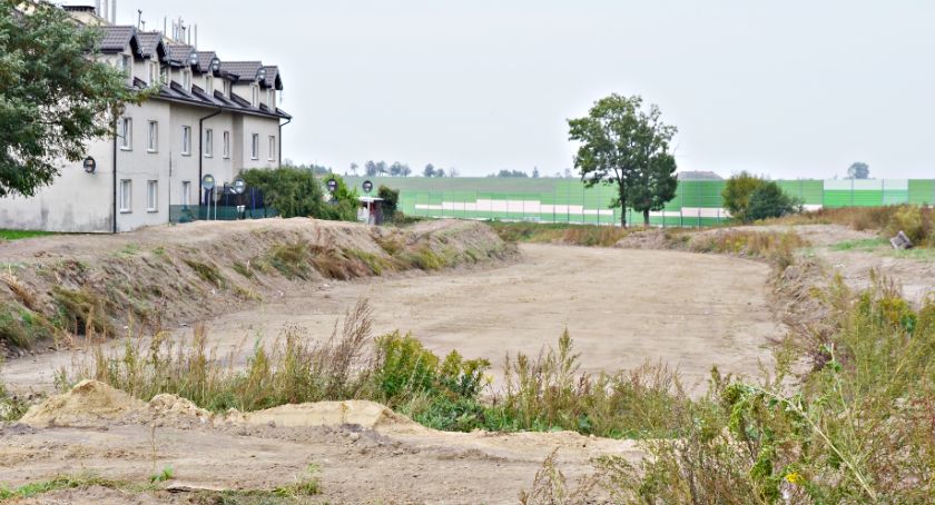 Rusza budowa ronda - odcinkowe zamknięcie ulic: Klonowej i Żołnierzy Wyklętych