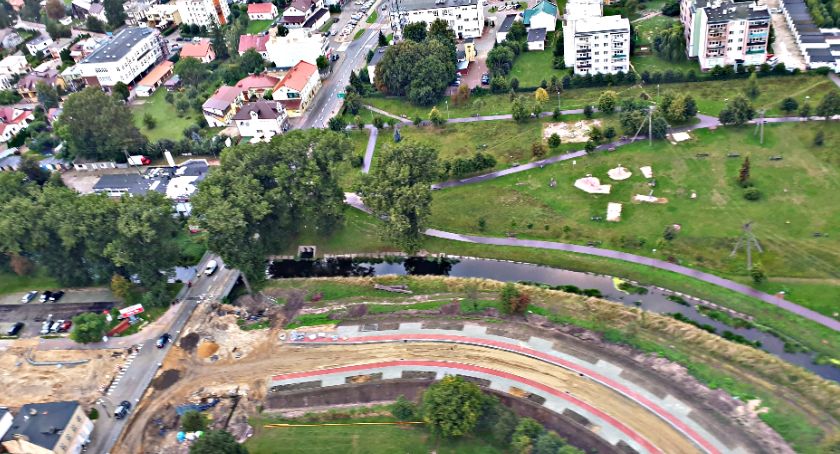 Nazwą ulicę i rondo - propozycja to majora Jerzego Grobickiego (ulica) i marszałka Józefa Piłsudskiego (rondo)