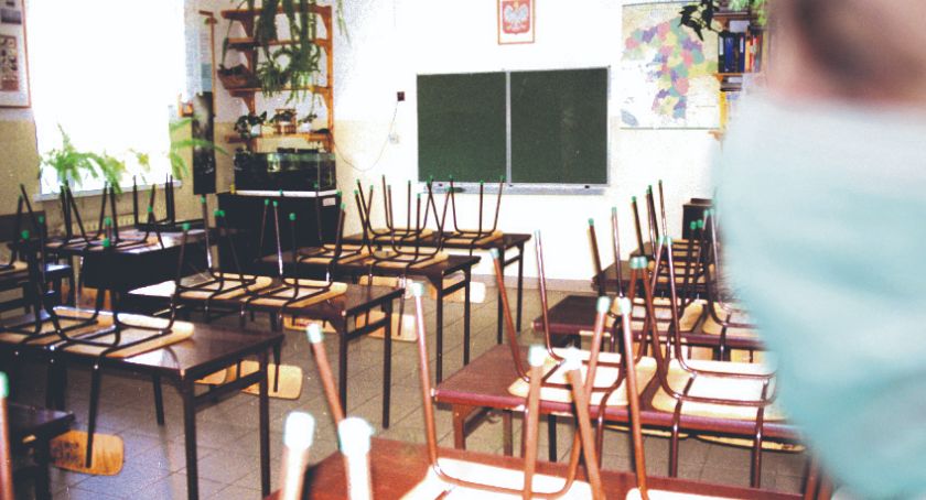 Dziewięć klas szkoły w Nowym Mieście przechodzi na zdalne nauczanie