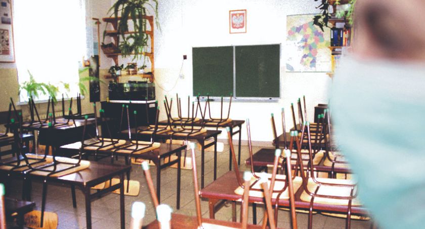 SOSW w Płońsku przechodzi na zdalne nauczanie