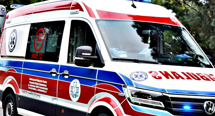 Czołówka audi z hondą na drodze Płońsk - Czerwińsk